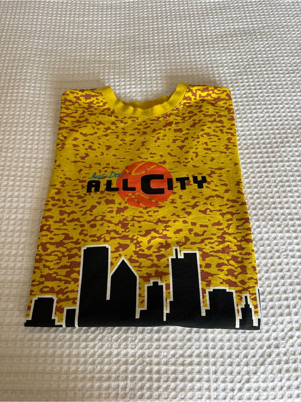 Just Don All City Yellow Short-Sleeve graphic T shirt like new - Picture 2 of 5